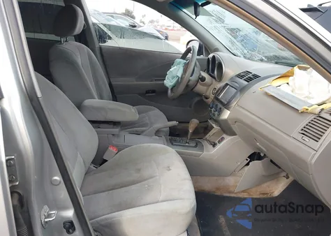 2004 Nissan Altima 2.5 S из США, поврежденный, VIN 1N4AL11DX4C133054